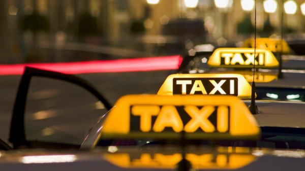 В чем преимущества поездок на такси
